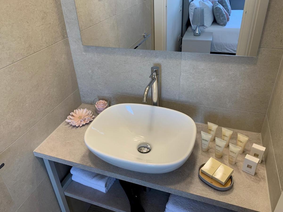 Five Flowers Guest House Trieste Luaran gambar