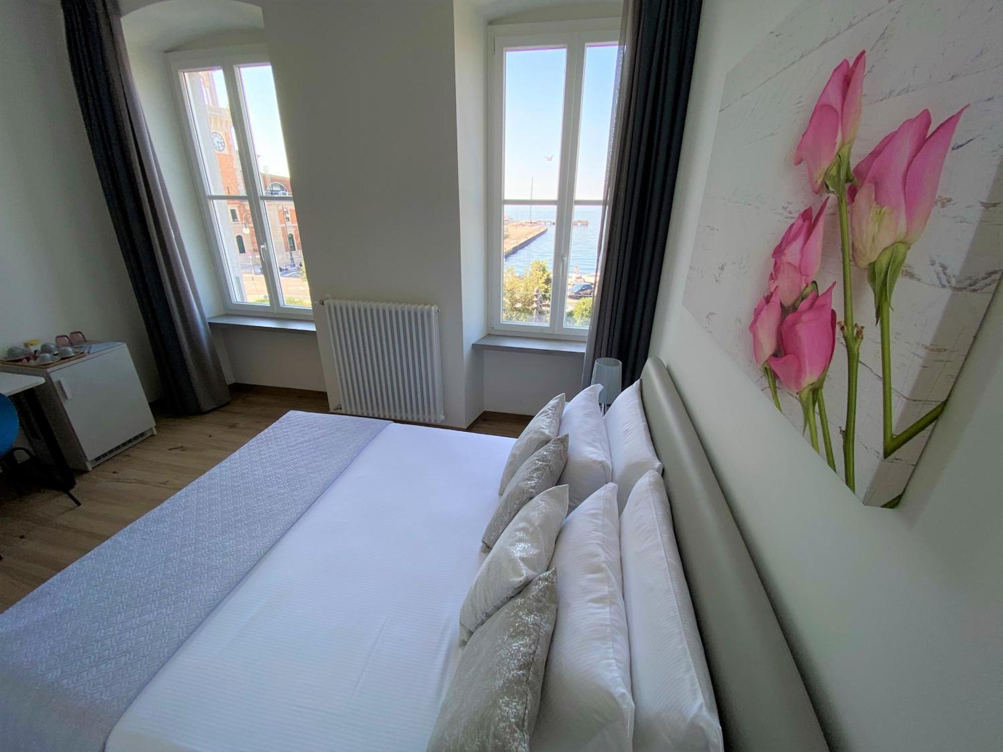 Five Flowers Guest House Trieste Luaran gambar