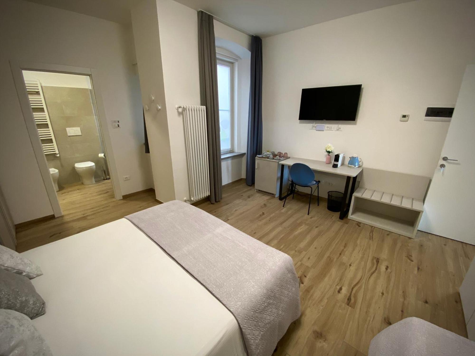 Five Flowers Guest House Trieste Luaran gambar